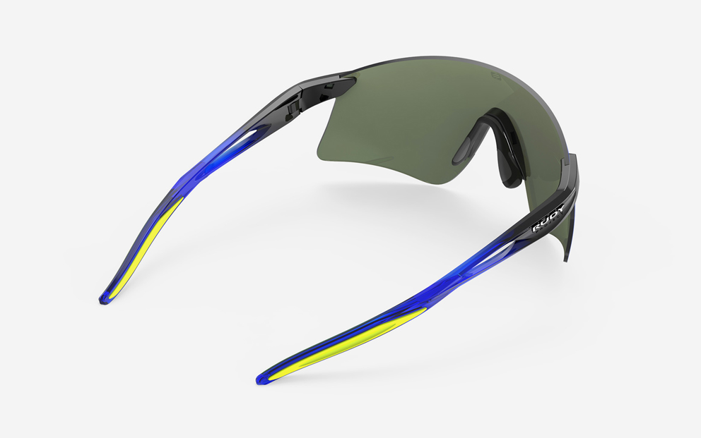 RUDYPROJECT(ルディプロジェクト)大型一眼レンズ採用スポーツ